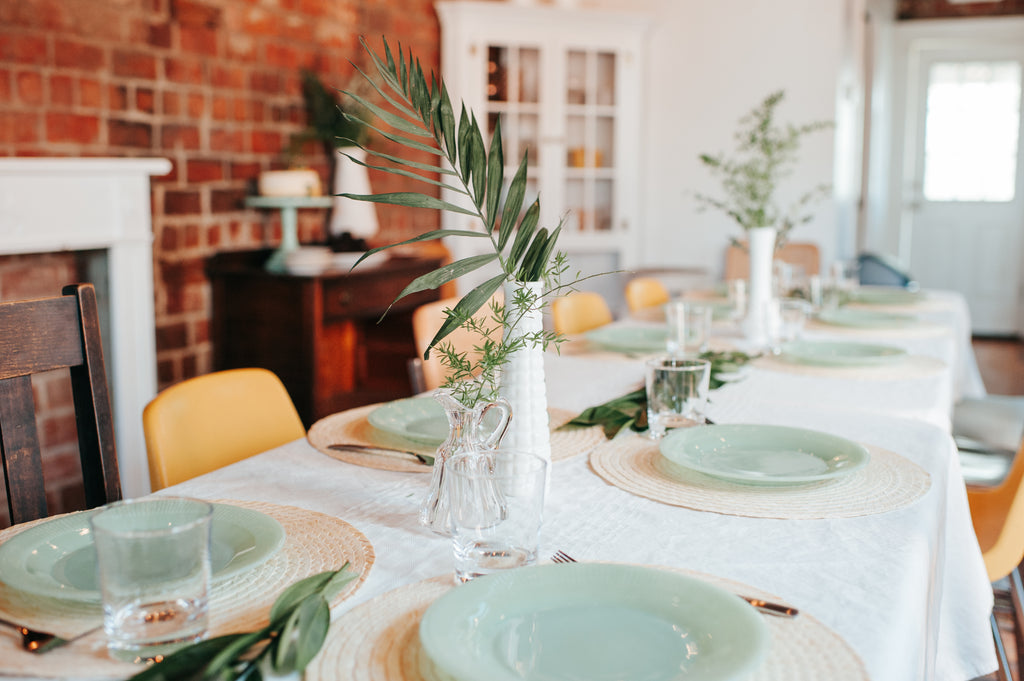 How to store your tablecloths so they are crease-free