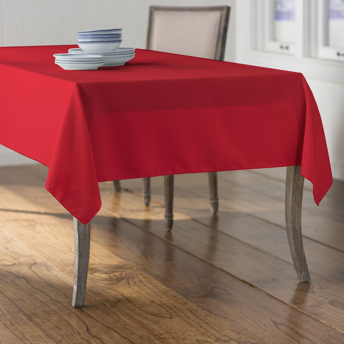 Polyester Poplin Rectangular Tablecloth 60 by 102-Inch display picture 1